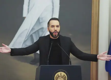 Presentan demanda contra reformas que permiten reelección presidencial indefinida en El Salvador