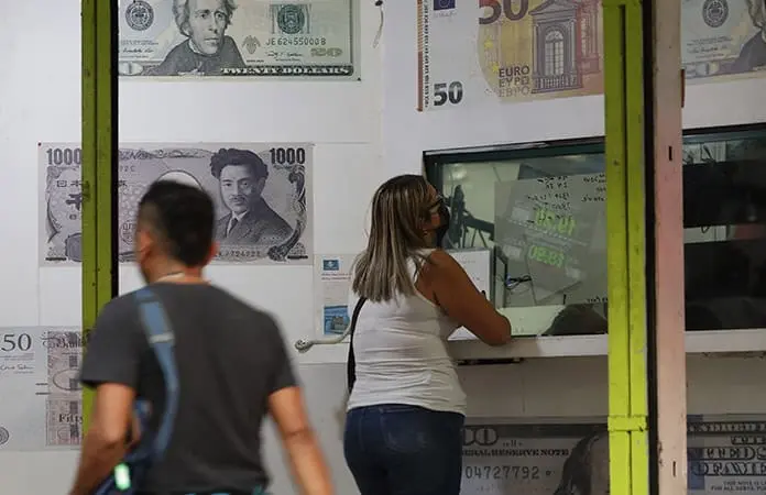 Familias resentirán la caída en remesas