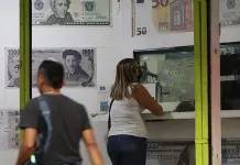 Caen remesas 5.5 % en los primeros siete meses de 2025
