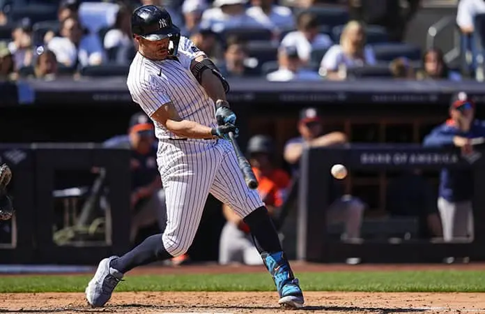 Grisham rescata a los Yankees ante los Astros