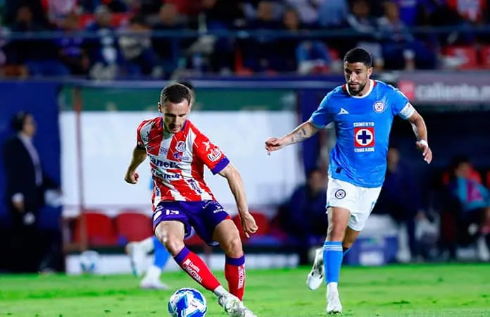ADSL recibe esta noche al Cruz Azul