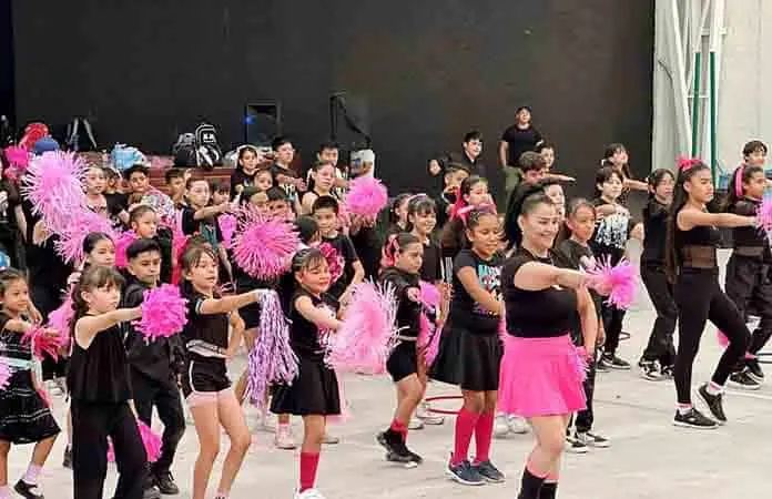 Concluye campamento en el Centro Cultural