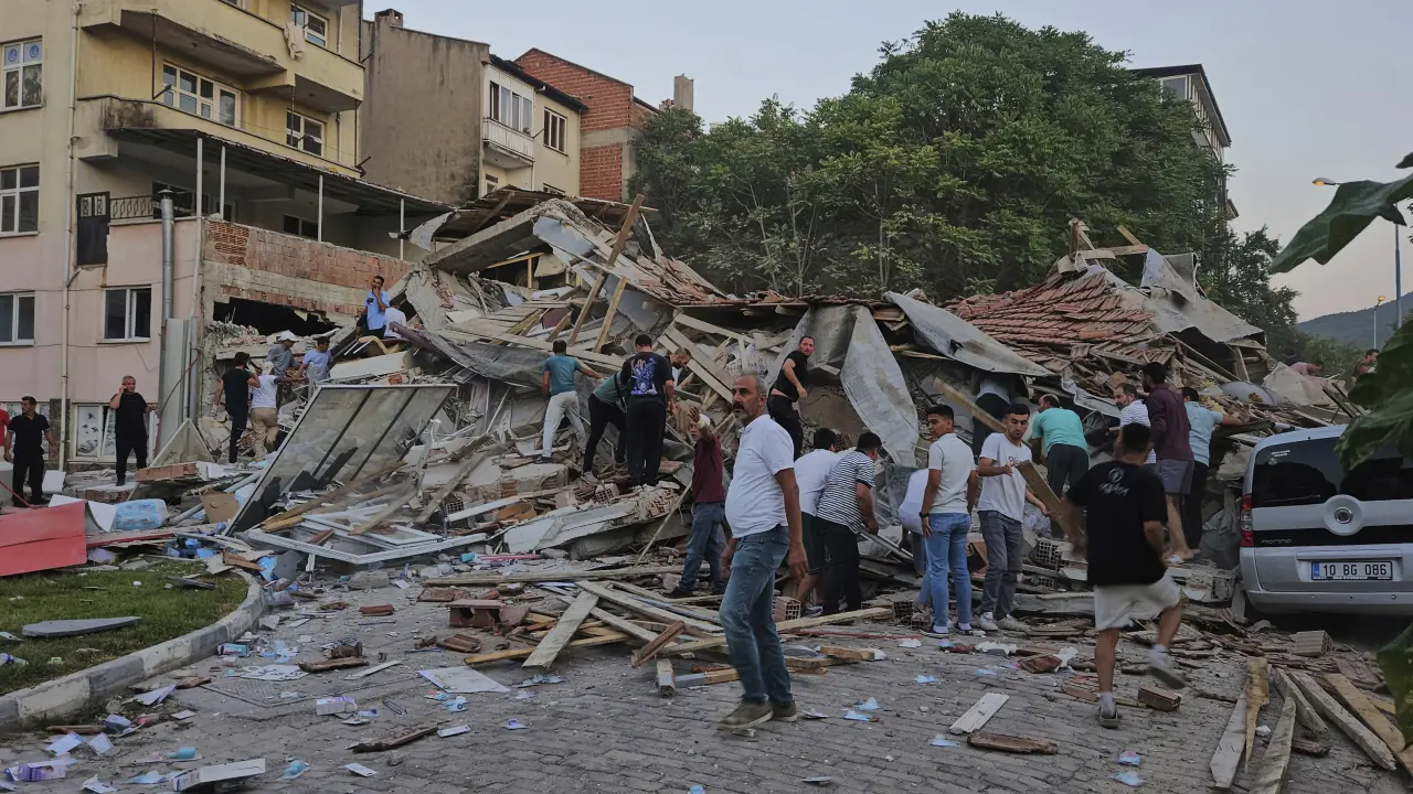 Sismo de magnitud 6,1 en Balikesir, Turquía