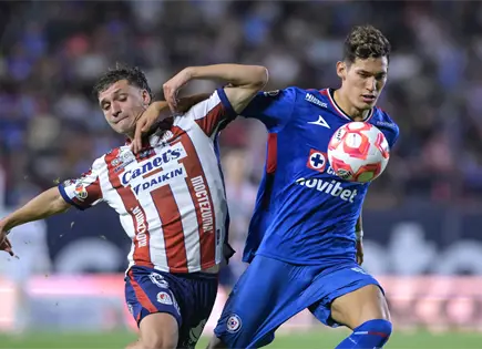 Chiquete explota con aficionado del Atlas