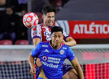 Cruz Azul recibe al Atl&eacute;tico San Luis para defender el liderato