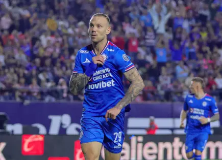 Atl&eacute;tico San Luis 1–2 Cruz Azul: Mal el equipo, mal el &aacute;rbitro