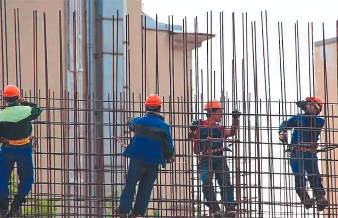 Banamex prevé caída del 1.5% en el sector de la construcción en México para 2025