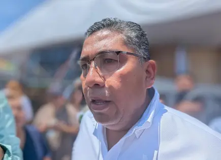 Pide Navarro paciencia por obra en carretera a Rioverde y Periférico