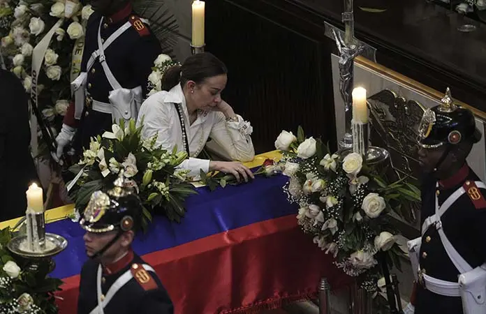 Colombia se despide de Uribe Turbay