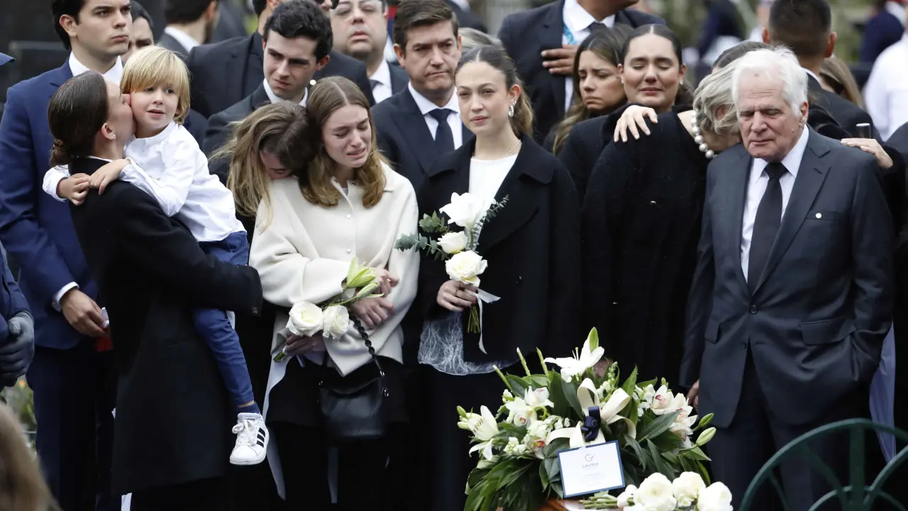 Homenaje político en Bogotá al senador Miguel Uribe Turbay