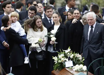 Homenaje político en Bogotá al senador Miguel Uribe Turbay