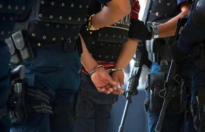 FGR realiza traslado de 26 narcotraficantes a Estados Unidos