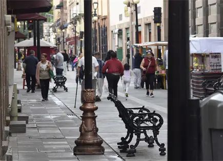 Comercios s&iacute; pagan, falla es de Interapas: Canacope