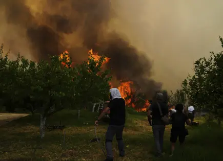 Incendios forestales azotan Europa: bomberos en lucha contra las llamas