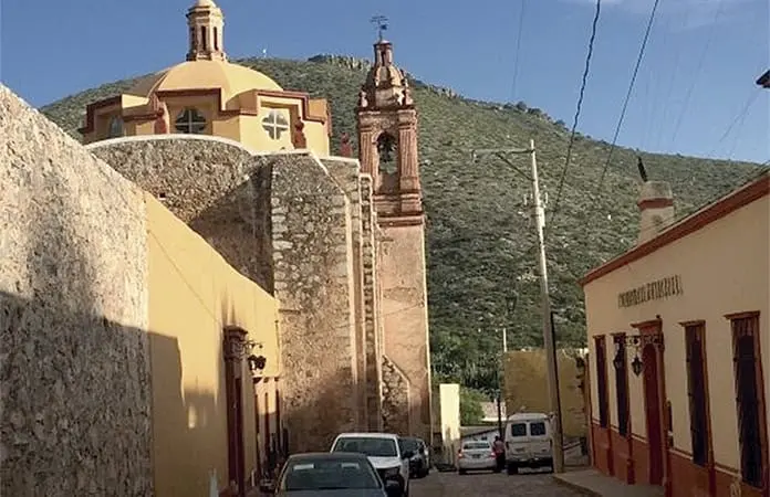 Lazos mineros entre SLP, Charcas y Bolivia