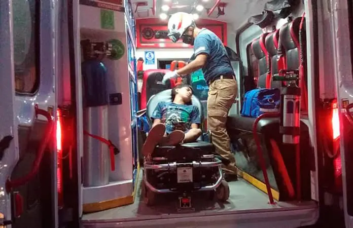 Niegan atención médica a menor en Centro de Salud