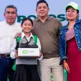 RG y JMN entregan apoyos escolares