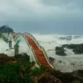 Tifón Podul azota en Taiwán; 33 heridos