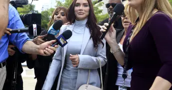 Exesposa de Daddy Yankee interpone una nueva demanda