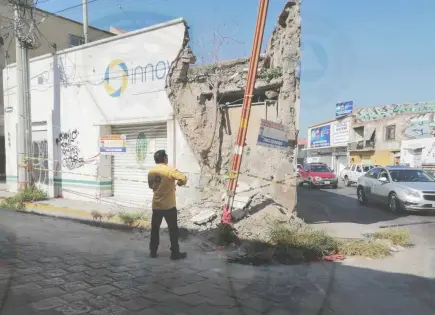 Detectan otras dos fincas por colapsar en zona centro