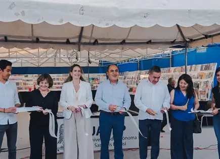 Inauguran la Feria Regional del Libro