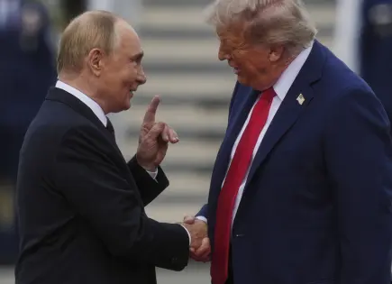 Trump y Putin se reúnen en Alaska para cumbre internacional