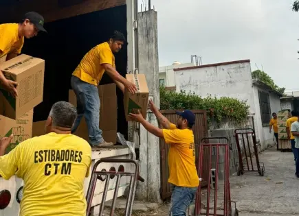 Arriban otras 10 mil despensas de Sedesore a casa de Tecmol