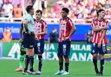 Chivas mal, y lo poco rescatable es la &acute;Hormiga&acute; Gonz&aacute;lez