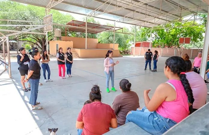 Imparten taller para prevenir la violencia