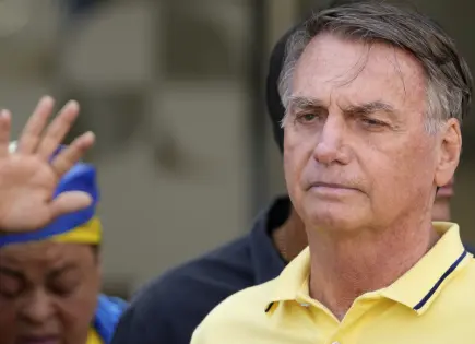 Jair Bolsonaro hospitalizado para exámenes médicos en Brasilia