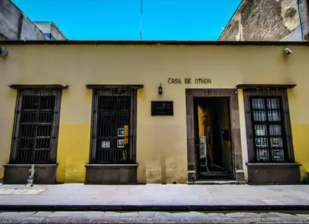 Mario Govea presenta poesía y canto