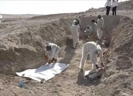 Inicia excavación iraquí de una fosa común en Mosul