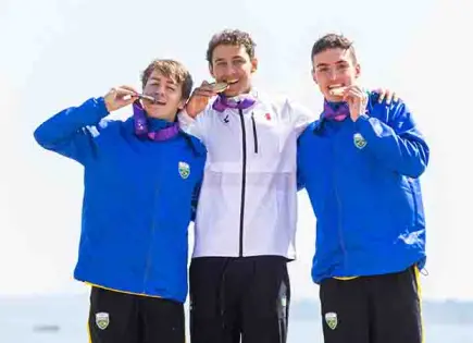 Mexicano campeón en aguas abiertas