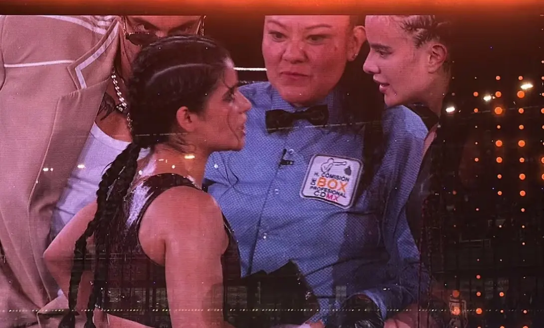 Polémica en el ring: Gala Montes lanza señas tras derrota ante Alana Flores