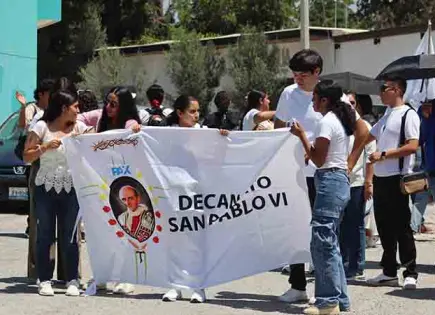 Celebran día del joven católico