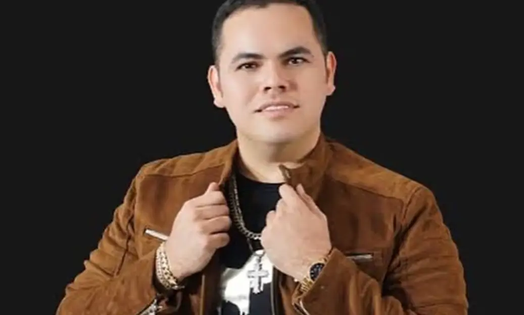 Ernesto Barajas, vocalista de Enigma Norteño, fallece en ataque armado
