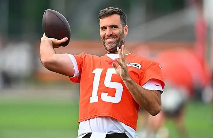 Joe Flacco será QB titular de Browns