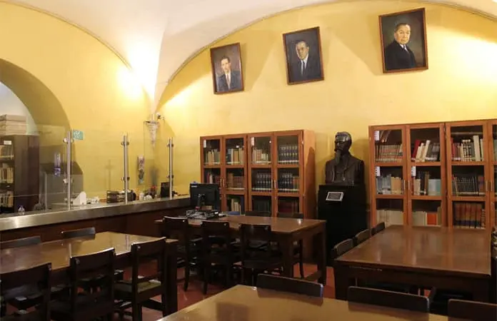 La Biblioteca Manuel Muro regala libros