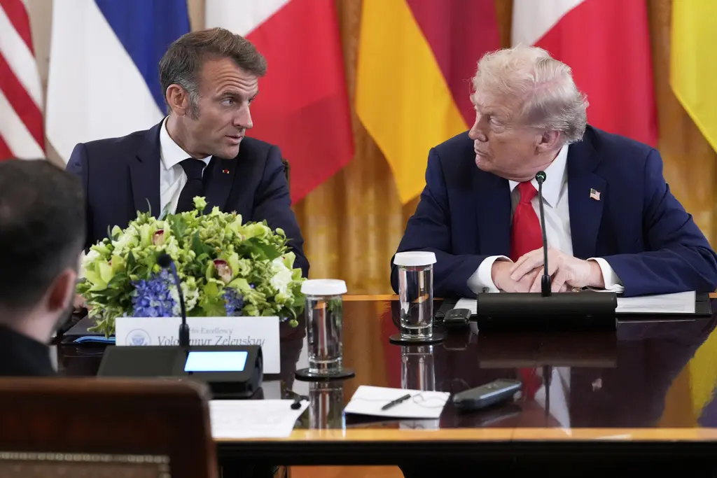 Líderes europeos sorprendidos en micrófono abierto