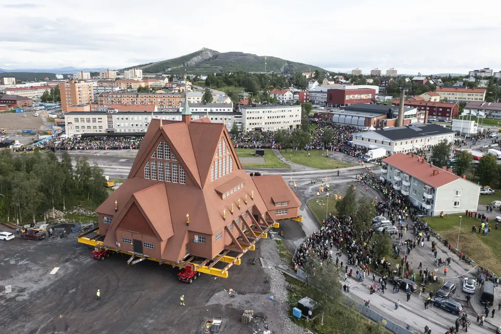 Reubicación en Kiruna: Iglesia de madera en movimiento