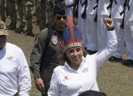 Tribunal Constitucional de Perú ordena suspender investigaciones contra presidenta Dina Boluarte