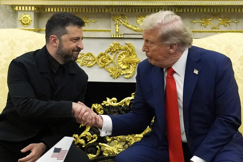 Trump asegura que no enviará soldados estadounidenses para defender a Ucrania