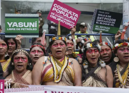 Consulta popular en Ecuador genera protestas por extracción petrolera en Yasuní