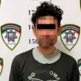 Hondureño arremete contra policías