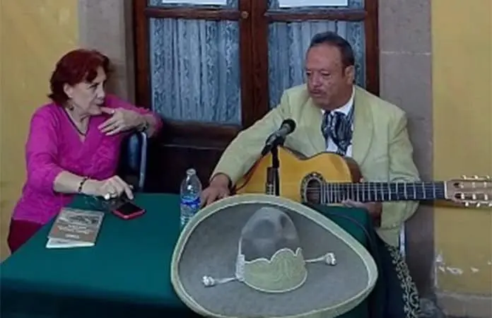Mario Govea en los Lunes de Palique
