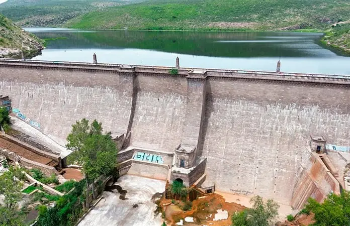 Interapas inicia desfogue controlado de la presa San José