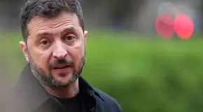 Zelenski conf&iacute;a en restablecer Starlink para defensa militar en Ucrania