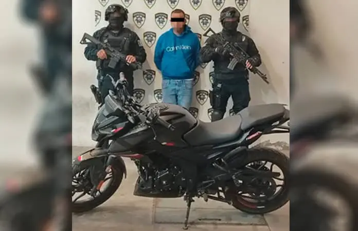 Aseguran moto robada