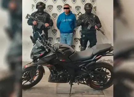 Aseguran moto robada