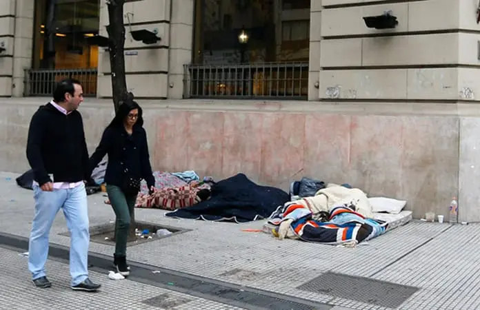 Baja pobreza, no la desigualdad